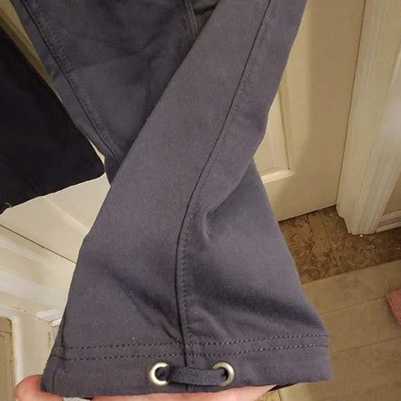 Athleta Metro Slouch Pants Womens medium dark gray Zip Pockets Cinch Hem - EUC - Picture 4 of 5